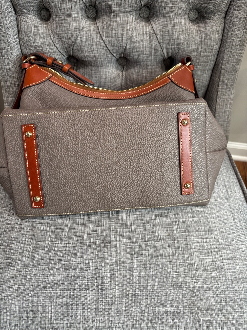 Dooney & Bourke Taupe Leather Shoulder Bag with Brown Trim - Picture 5 of 6